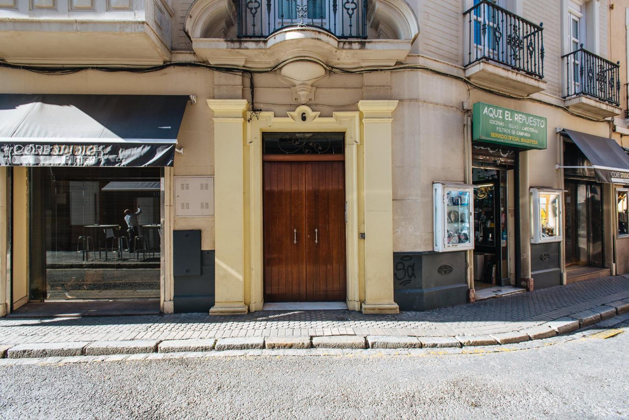 セビリアHostly Orfila 3A-3B Exclusive Penthouse-Center-Fibre-Parking Optionalアパートメント エクステリア 写真