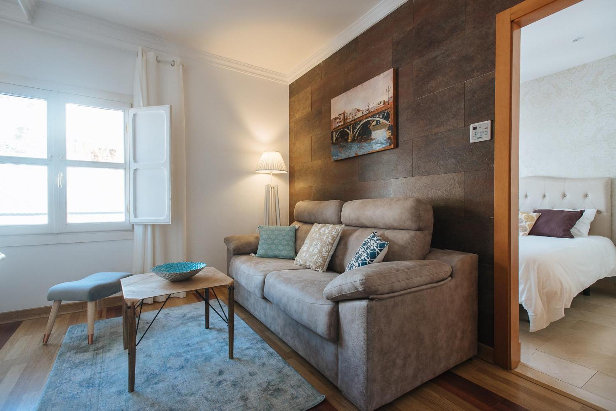 セビリアHostly Orfila 3A-3B Exclusive Penthouse-Center-Fibre-Parking Optionalアパートメント エクステリア 写真